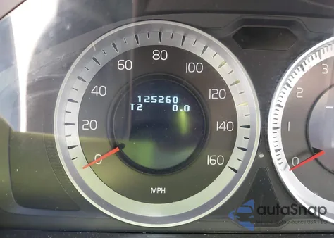 2012 Volvo Xc60 3.2 Premier z USA, uszkodzony, nr VIN YV4940DZ9C2253456